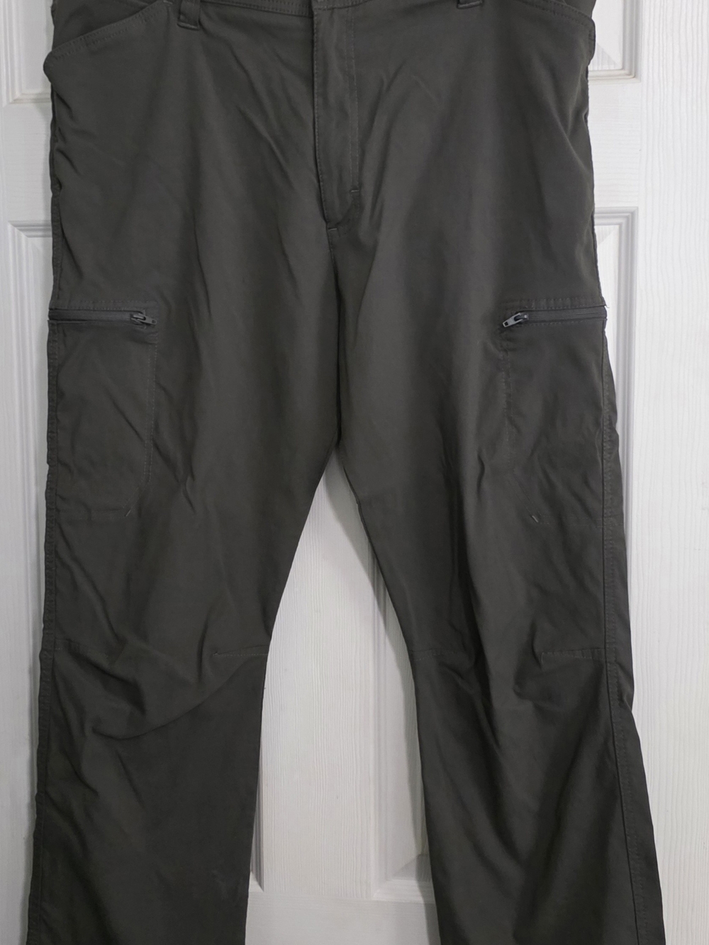 Wrangler Dark Gray Cargo Pants with Zip Pockets